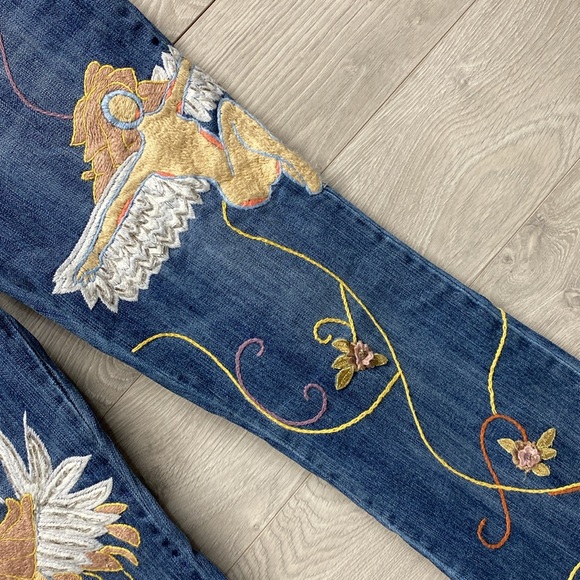 Switch USA Embroidered Denim - Picture 7 of 16